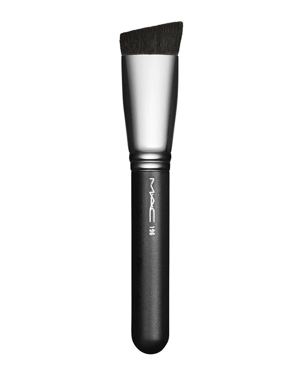 Pincel 196 Slanted Flat Top Foundation Brush 1