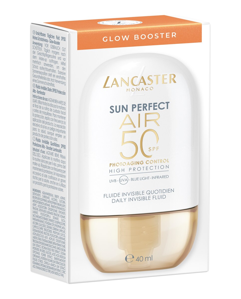 Sun Perfect AIR Daily Invisible Fluid SPF50 Glow Booster 3