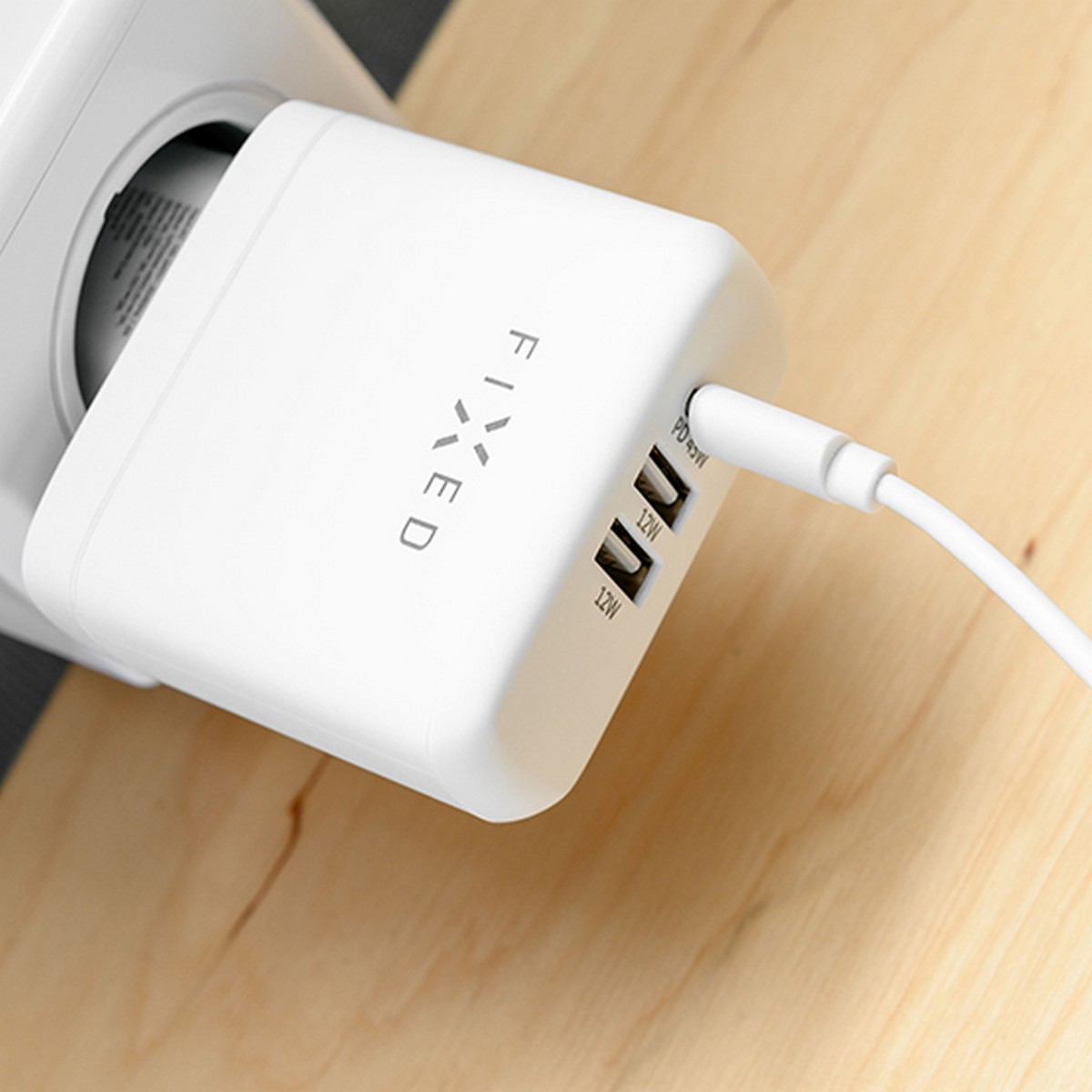 Carregador de Viagem USB-C , 2xUSB 45W Branco-3