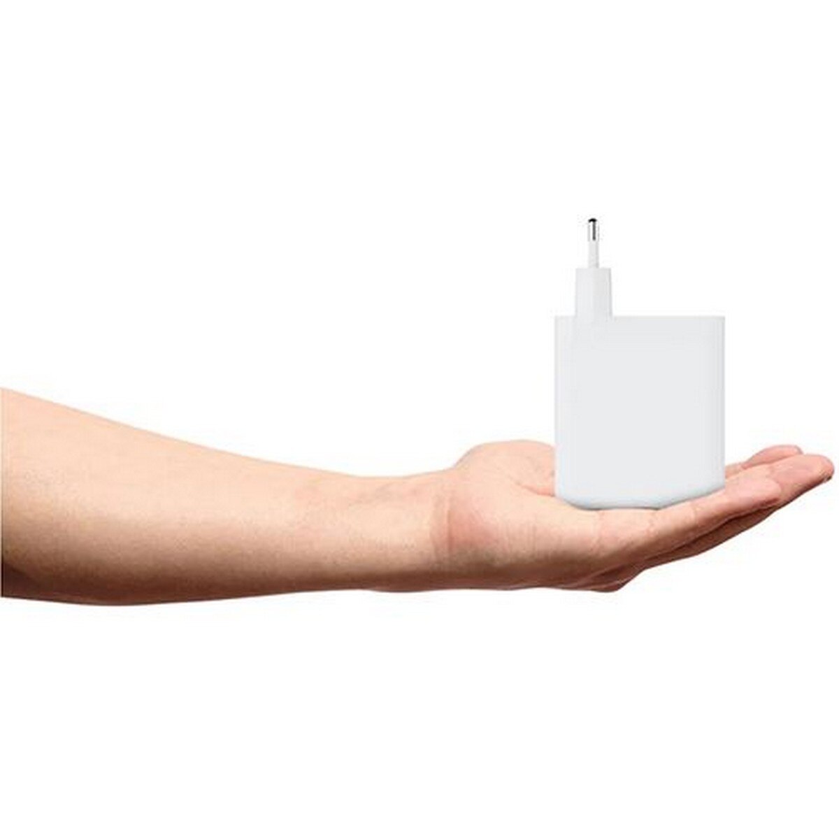 Carregador 2x USB-C 140W + 1x USB-C 20W + 1x USB-A 18W - Xtorm XEC140 3