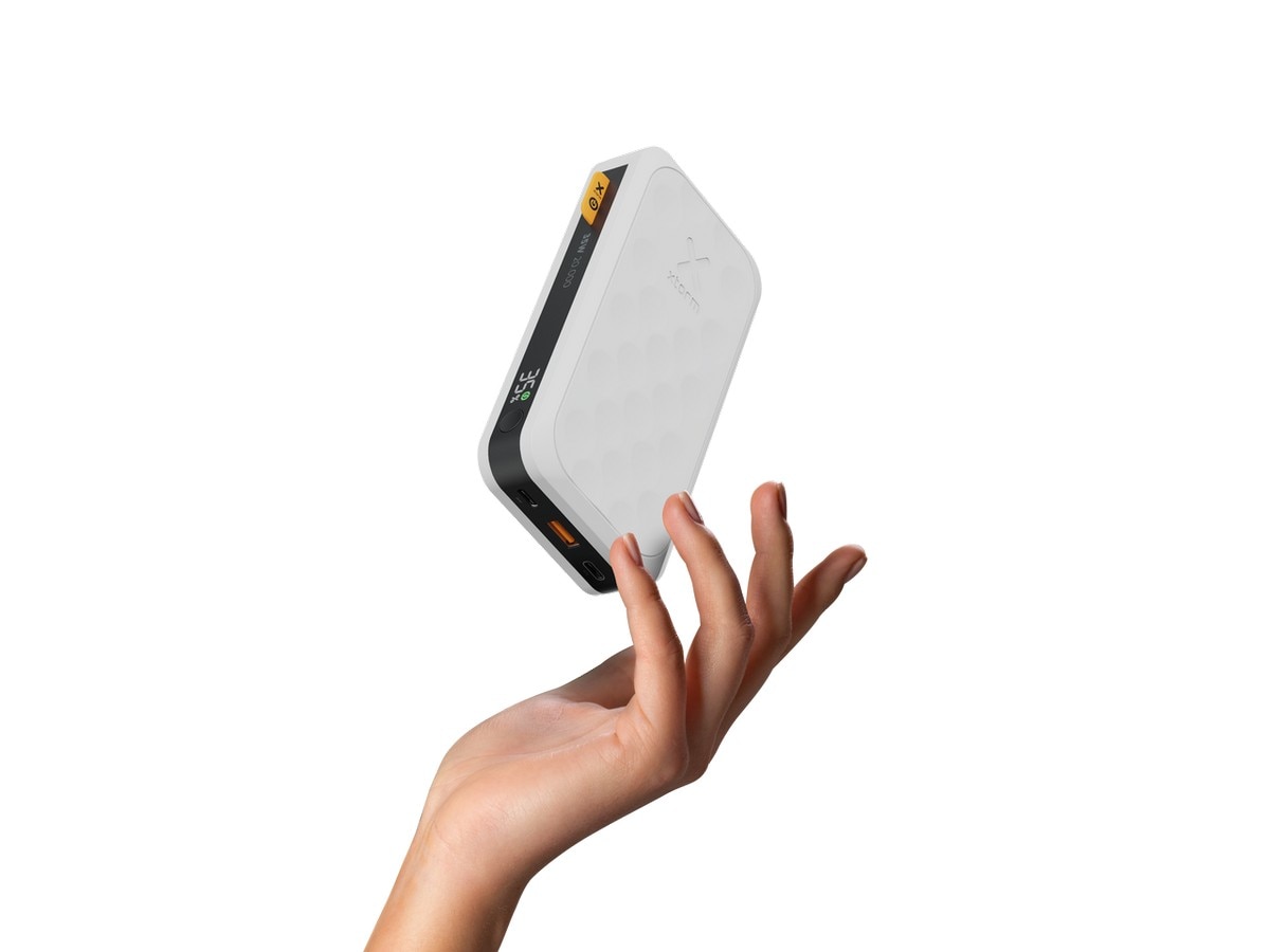 Power Bank XTORM Fuel Series 5200 20.000 mAH , 35W - Branco 12