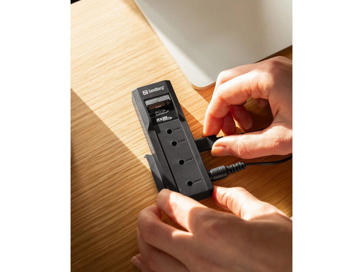 Clonador e Base de Ligação Sandberg USB 3.2 para M2 + NVMe + SATA 8