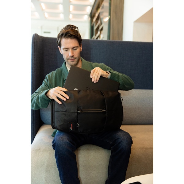 Mochila Gaming HyperX Knight para Computadores Portáteis até 16" Preto-9