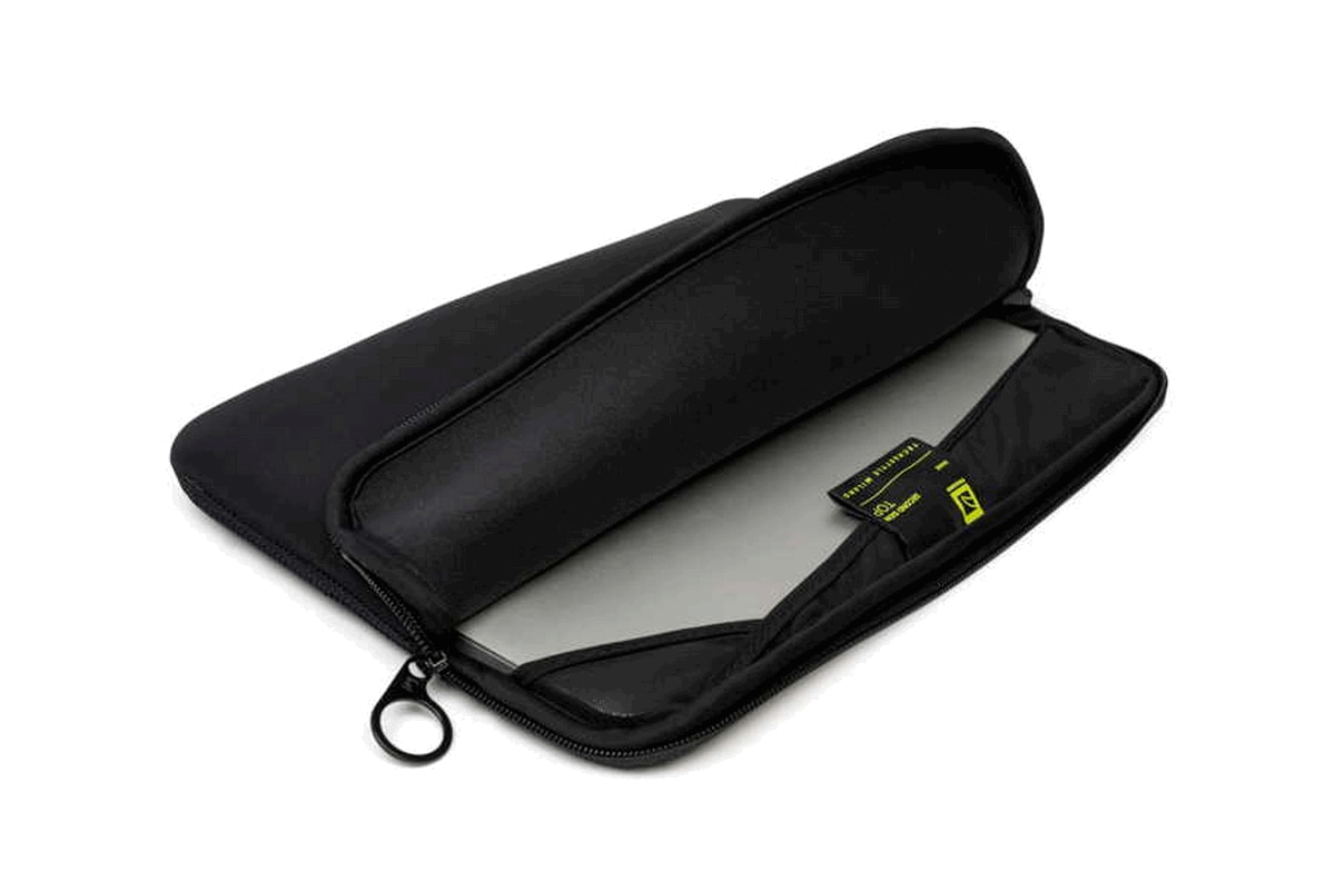 Bolsa SS Top MacBook Air 15" - Preto 3