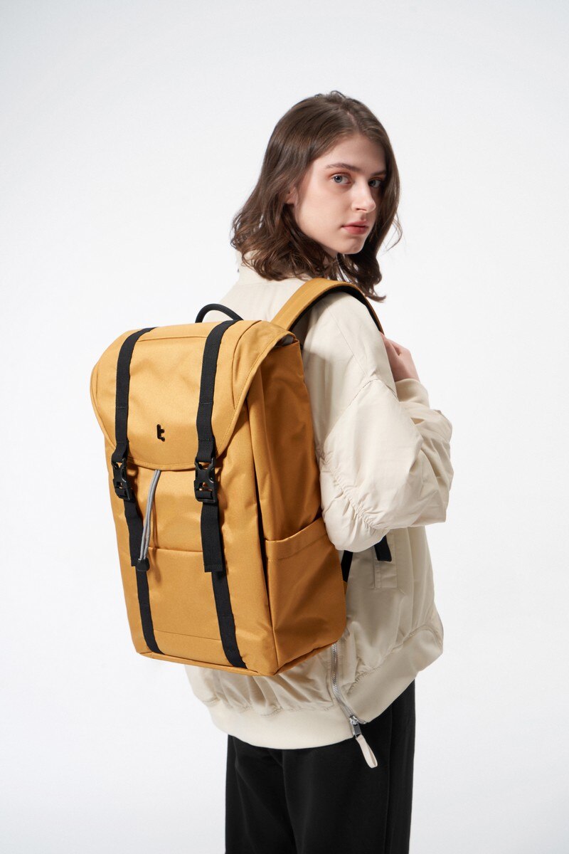 Mochila Vint Pack TomToc TA1M1Y1 para Macbook 15,6" - Amarelo Amarelo-4