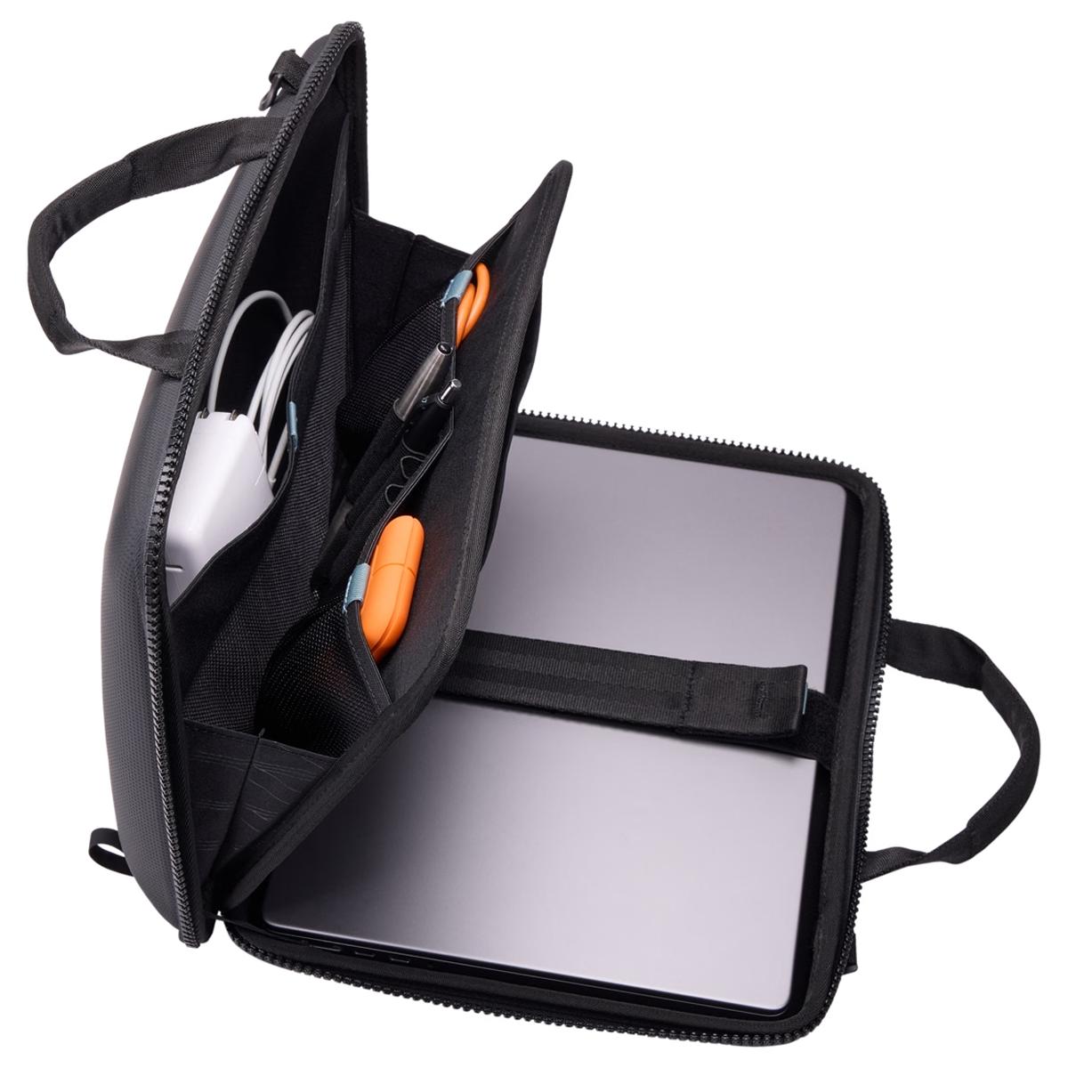 Mala Thule Gauntlet para MacBook Pro 14" - Preto Preto-4
