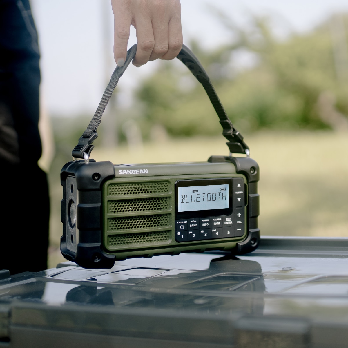 Rádio de Emergência Sangean MMR-99 Recarregável, com Sintonização Digital Múltipla, AM, FM, Bluetooth, Aux. - Verde Bosque Verde-8
