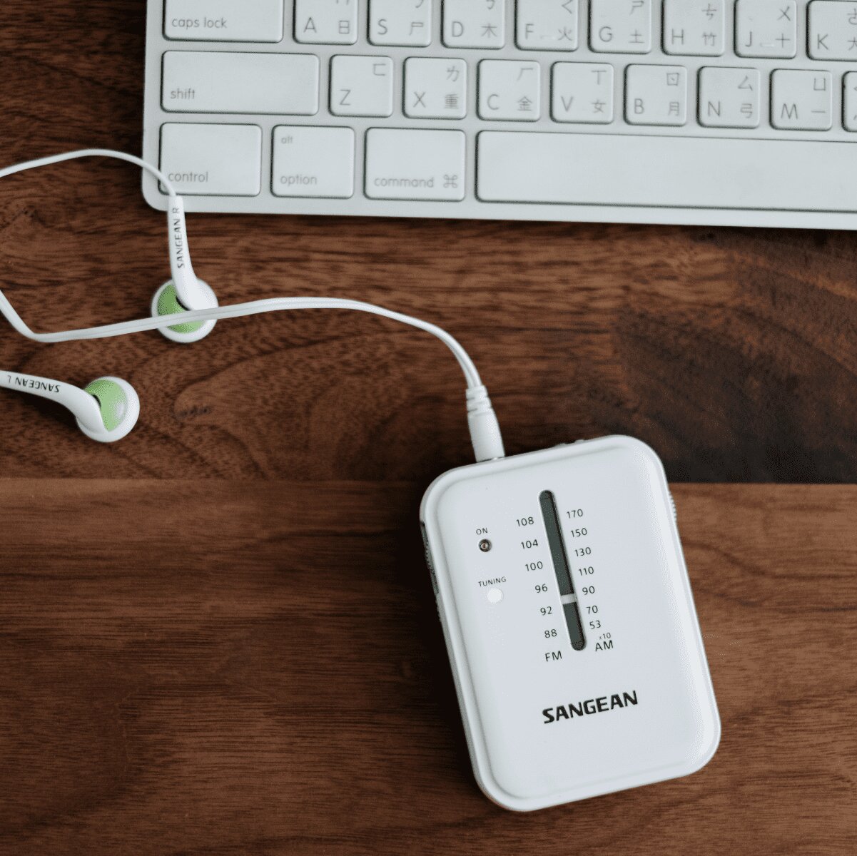 Rádio de Bolso Sangean SR-32 AM / FM com Auriculares - Branco e Cinza Branco / Cinzento-5