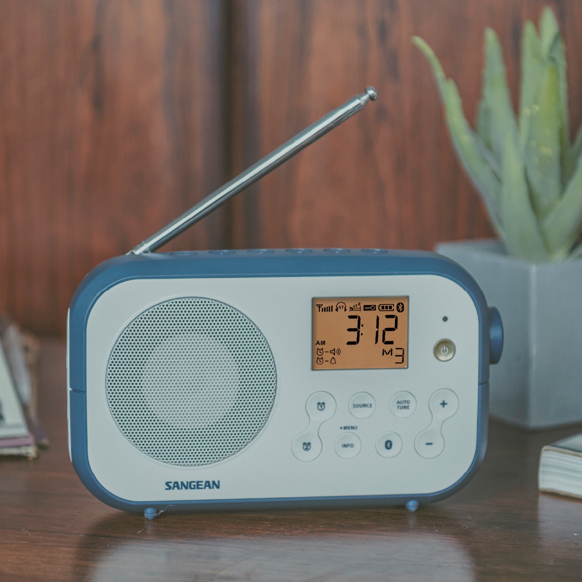 Rádio Digital Portátil Sangean PR-D12 AM, FM, Bluetooth - Branco e Azul Branco / Azul-5