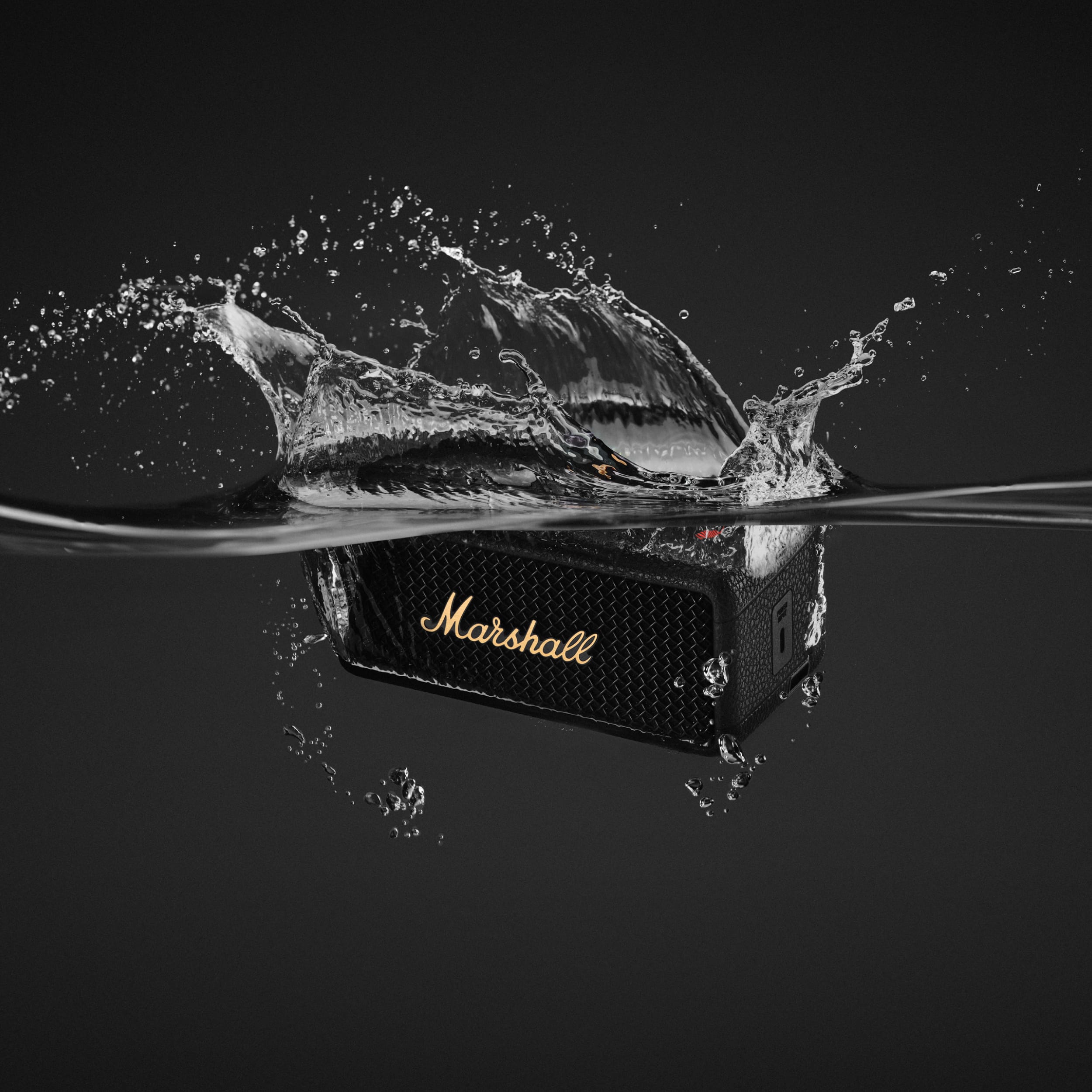 Coluna Portátil Marshall Bluetooth Emberton III Preto-10