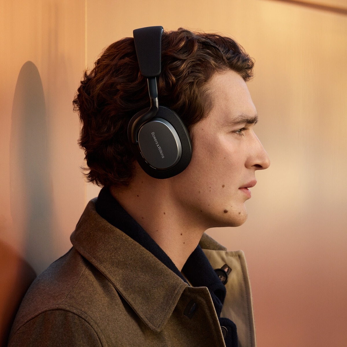 Auscultadores Bowers & Wilkins Px7 S3, Bluetooth, com Cancelamento de Ruído Preto-16