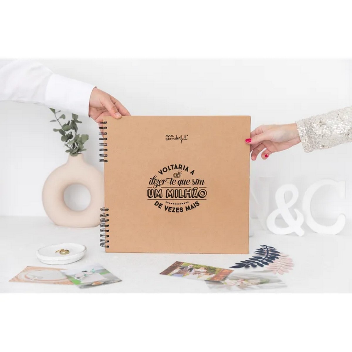 Álbum de fotos Iconic Mr Wonderful : Voltaria a dizer-te que sim mais um milhão de vezes 6