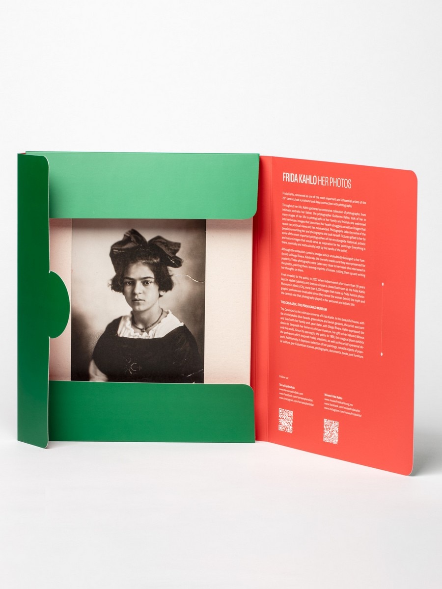 Postal frida kahlo 3