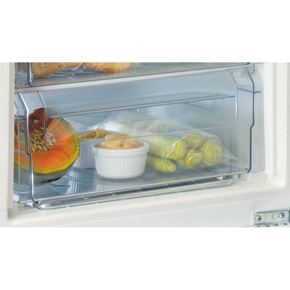 Recondicionado - Grade A - Arca Mini Congeladora Vertical Encastrável Whirlpool AFB 8281 com Controlo Mecânico e de 81,9 cm - Branco Branco-5