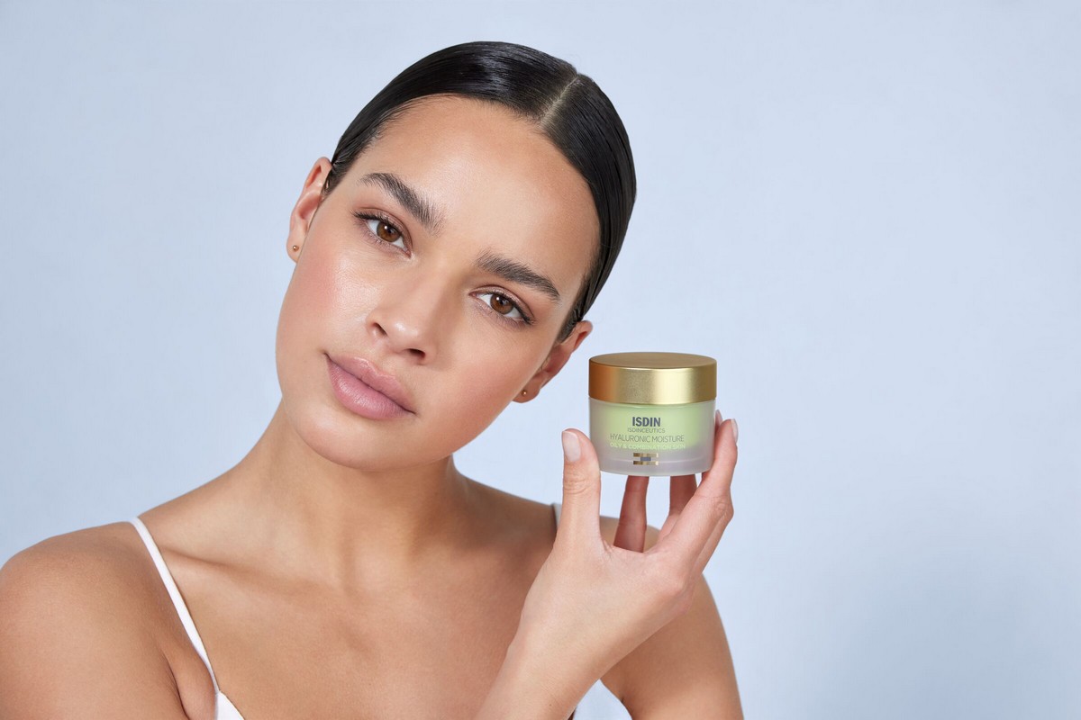 Creme Hidratante Hyaluronic Moisture Oily Isdinceutics - 50 g 4