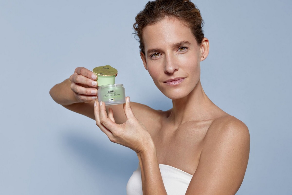 Refill Creme Hidratante Hyaluronic Moisture Oily Isdinceutics - 50 g 4