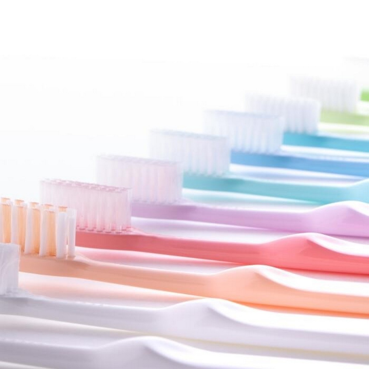 Escova de Dentes Clinic Sensitive - 1 Un 2