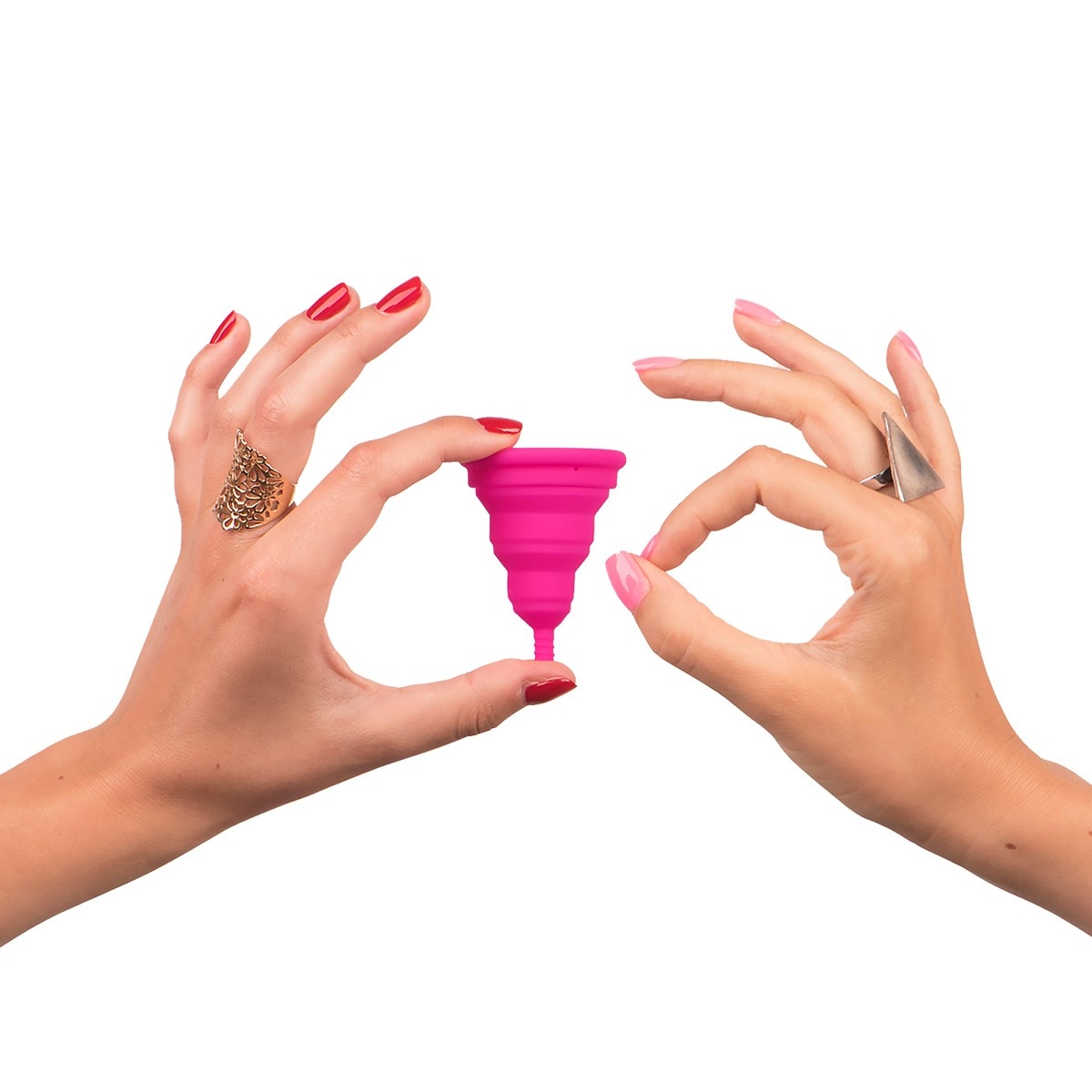 Copo Menstrual Lily Cup Compact B Intimina 2