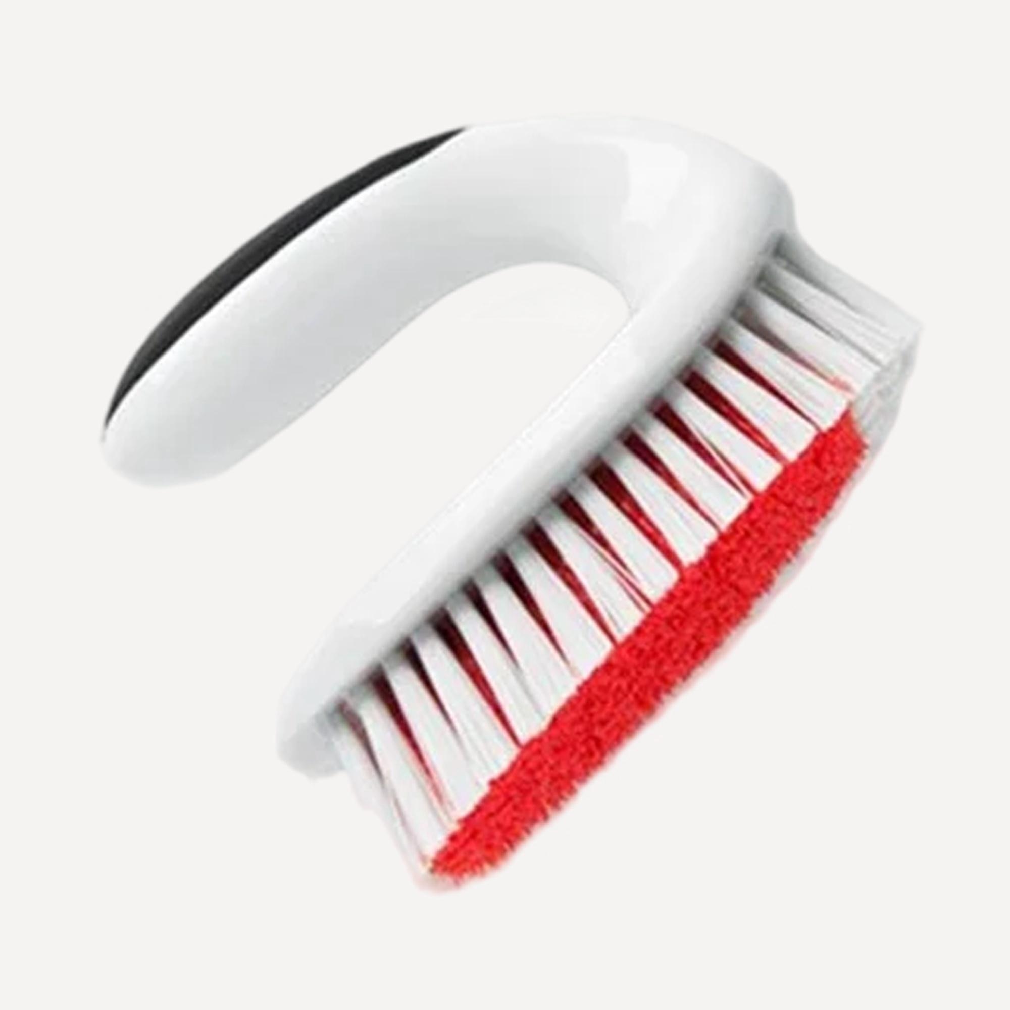 Escova Multiusos com Cabo 2