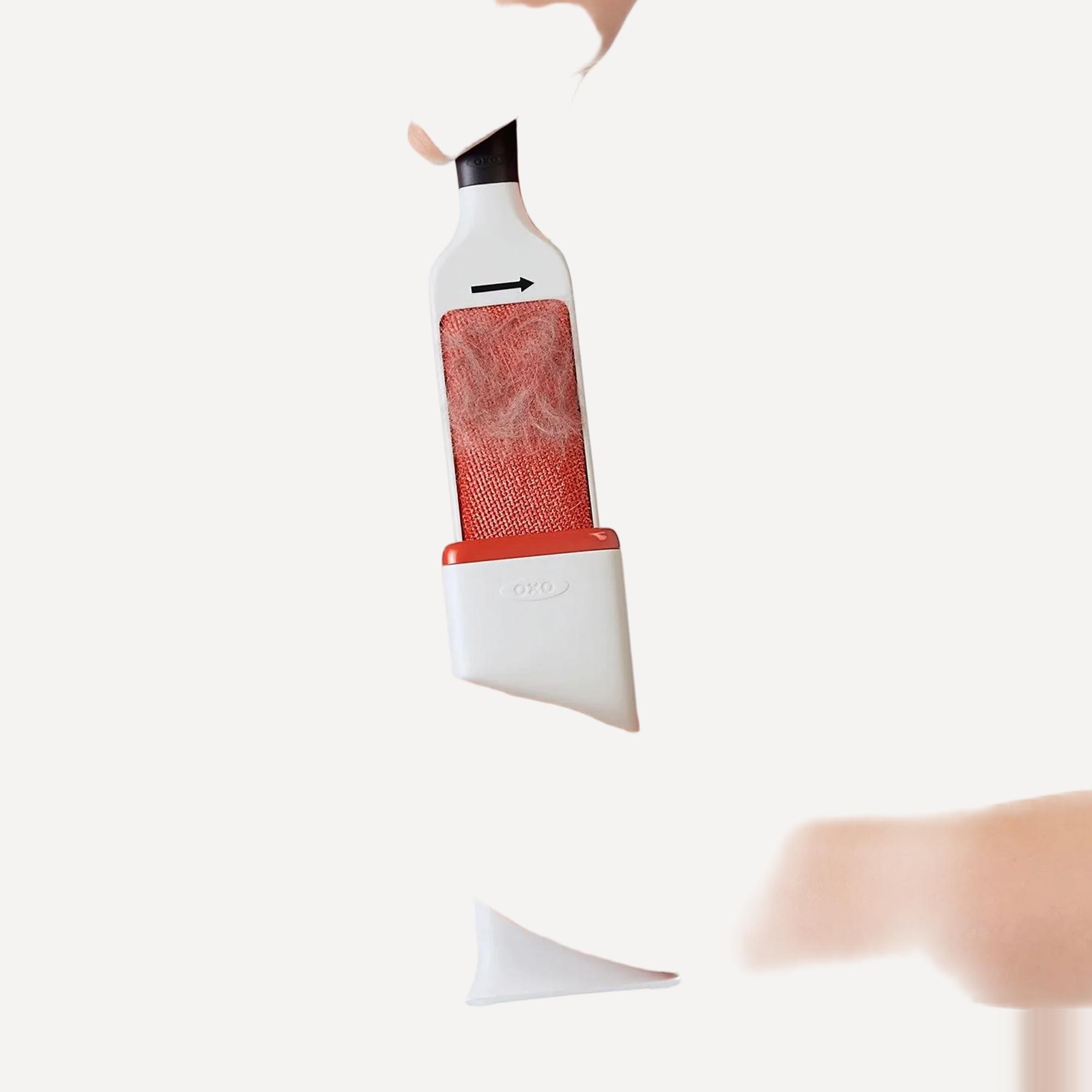 Escova para Eliminar Pelos da Roupa 3