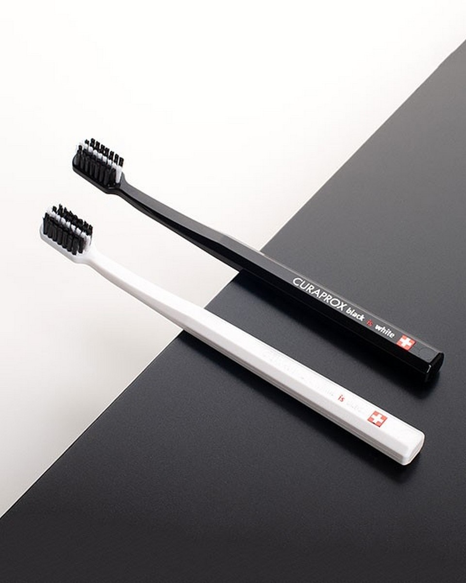 Escovas de Dentes Black is White/ White is Black - 2 uds. 3