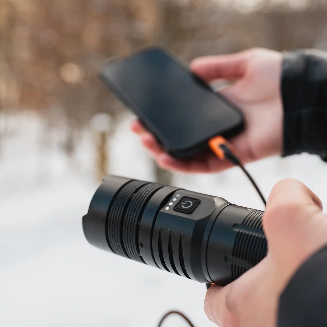 Powerbank Lanterna Xtorm 10 500 mAh de 20 W Preto-6