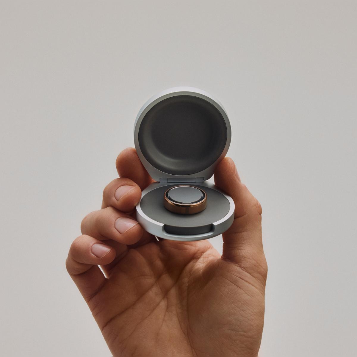 Carregador Portátil Oura Ring 5 Cinzento-4