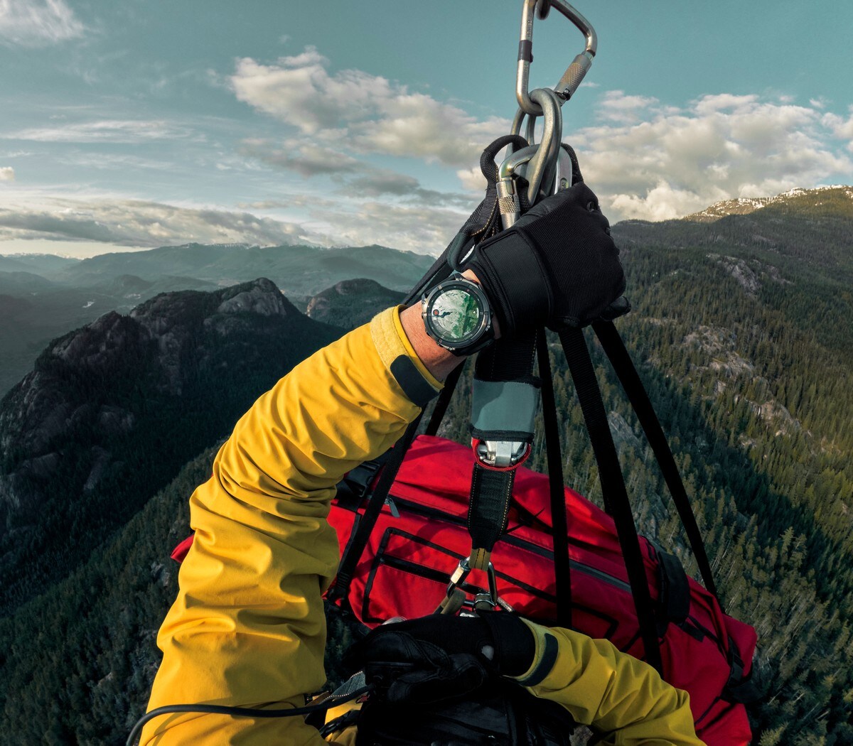 Smartwatch Garmin Fénix 8 Pro, 47 mm, Multidesporto Premium com GPS e Tecnologia Inreach Titânio Preto-14