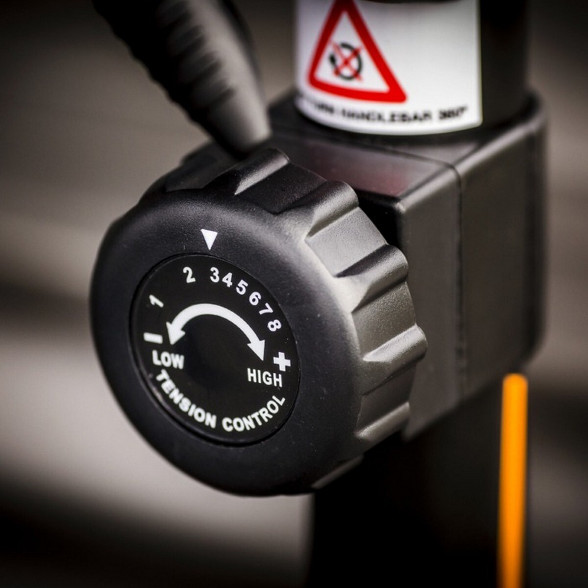 Bicicleta Estática EVO B1500 com Suporte para Smartphone e Tablet 5