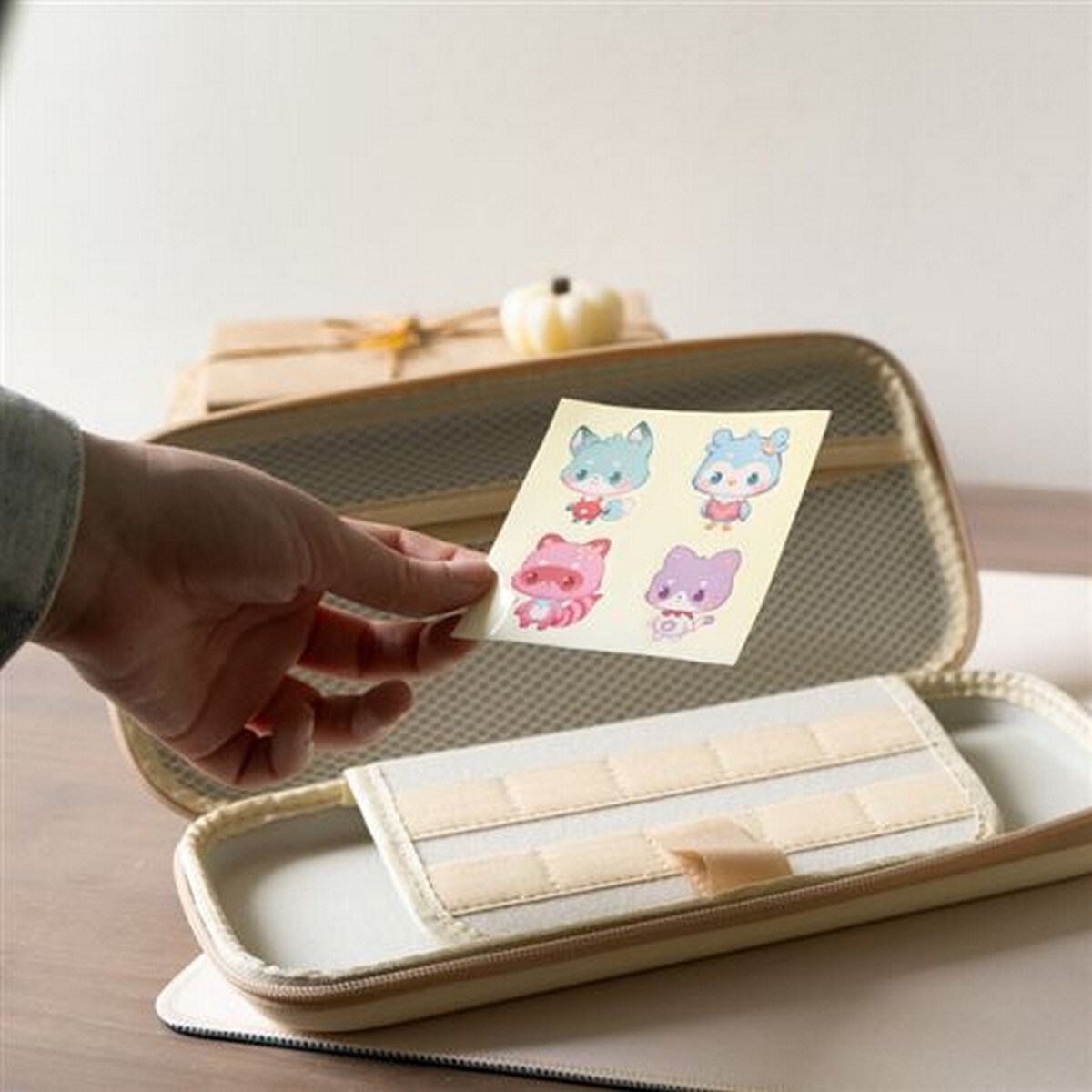 Bolsa Premium Blade para Nintendo Switch 2 - Tanooki Cozy 7