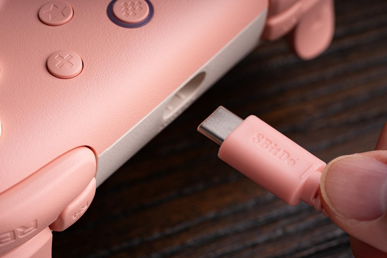 Comando C/ Fios 8BITDO Ultimate 2C PAD Pêssego 5