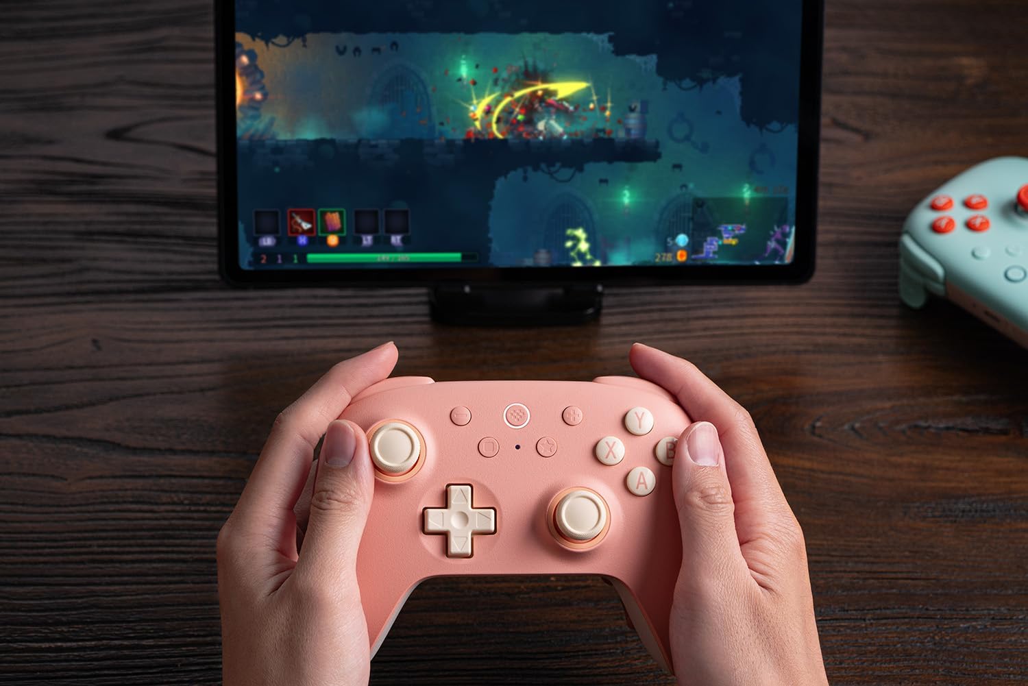 Comando S/ Fios 2.4G BT 8BITDO Ultimate 2C PAD Pêssego 6