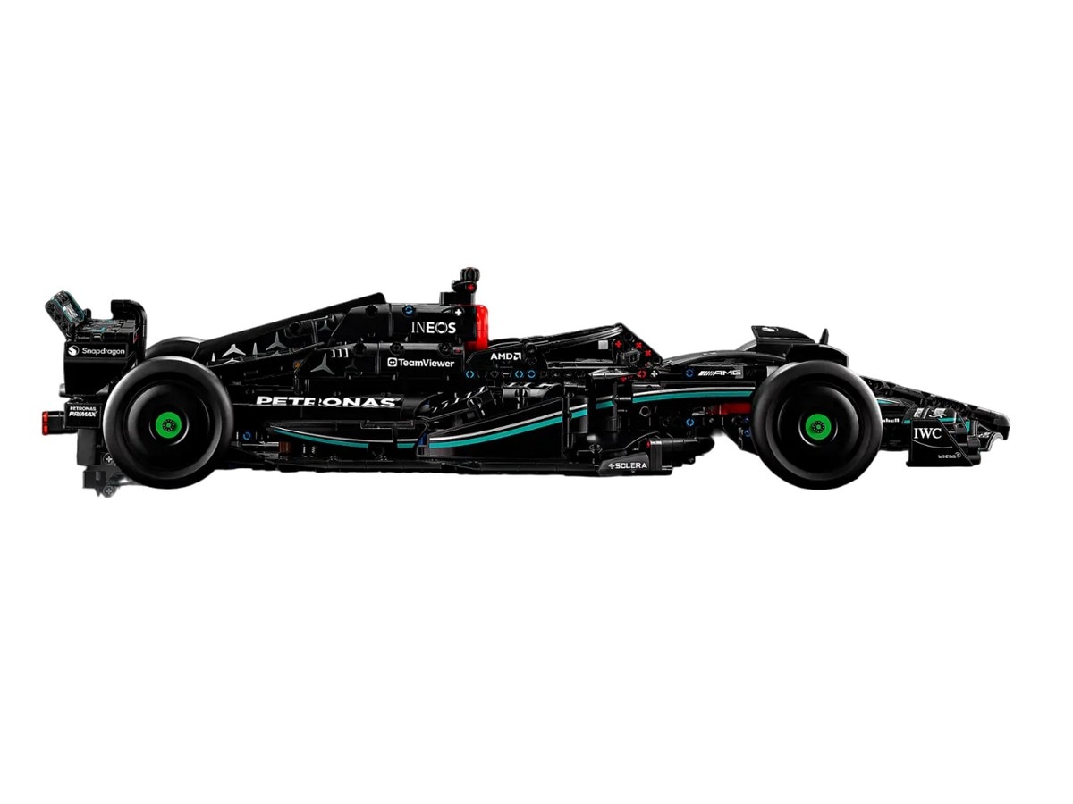 Mercedes-AMG F1 W14 E Performance Lego Technic 5