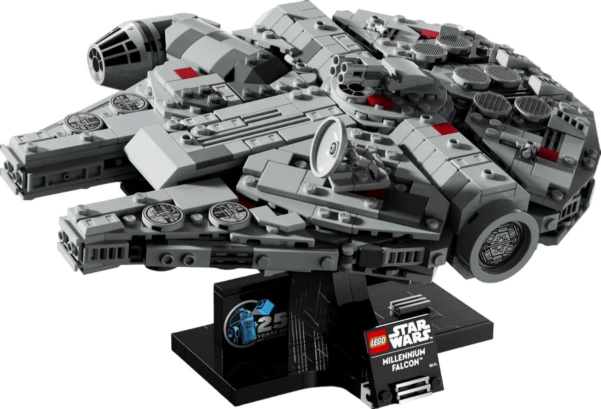 Millennium Falcon? Lego Star Wars 4