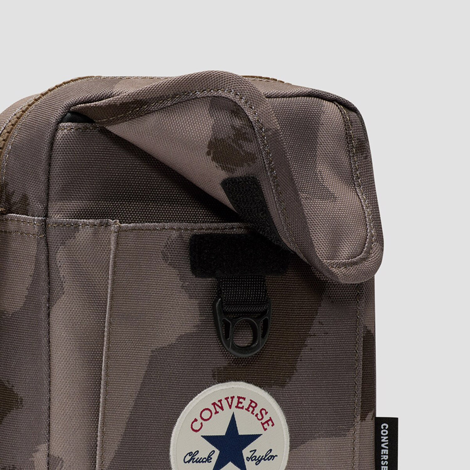 Mala a Tiracolo Crossbody 2 Camo Bag Converse Cinzento-escuro-2