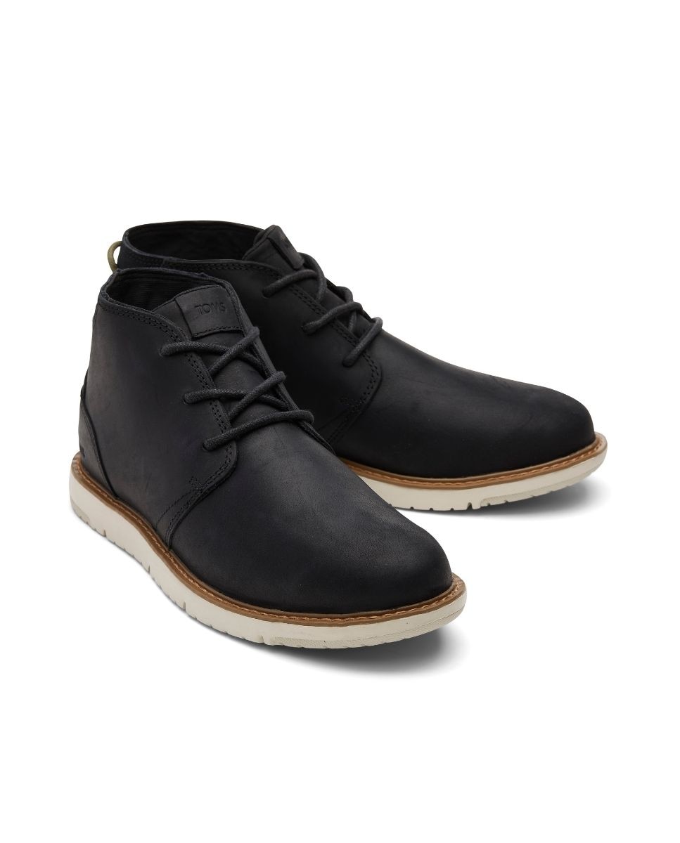 Botas de Pele e Cordões Preto-2