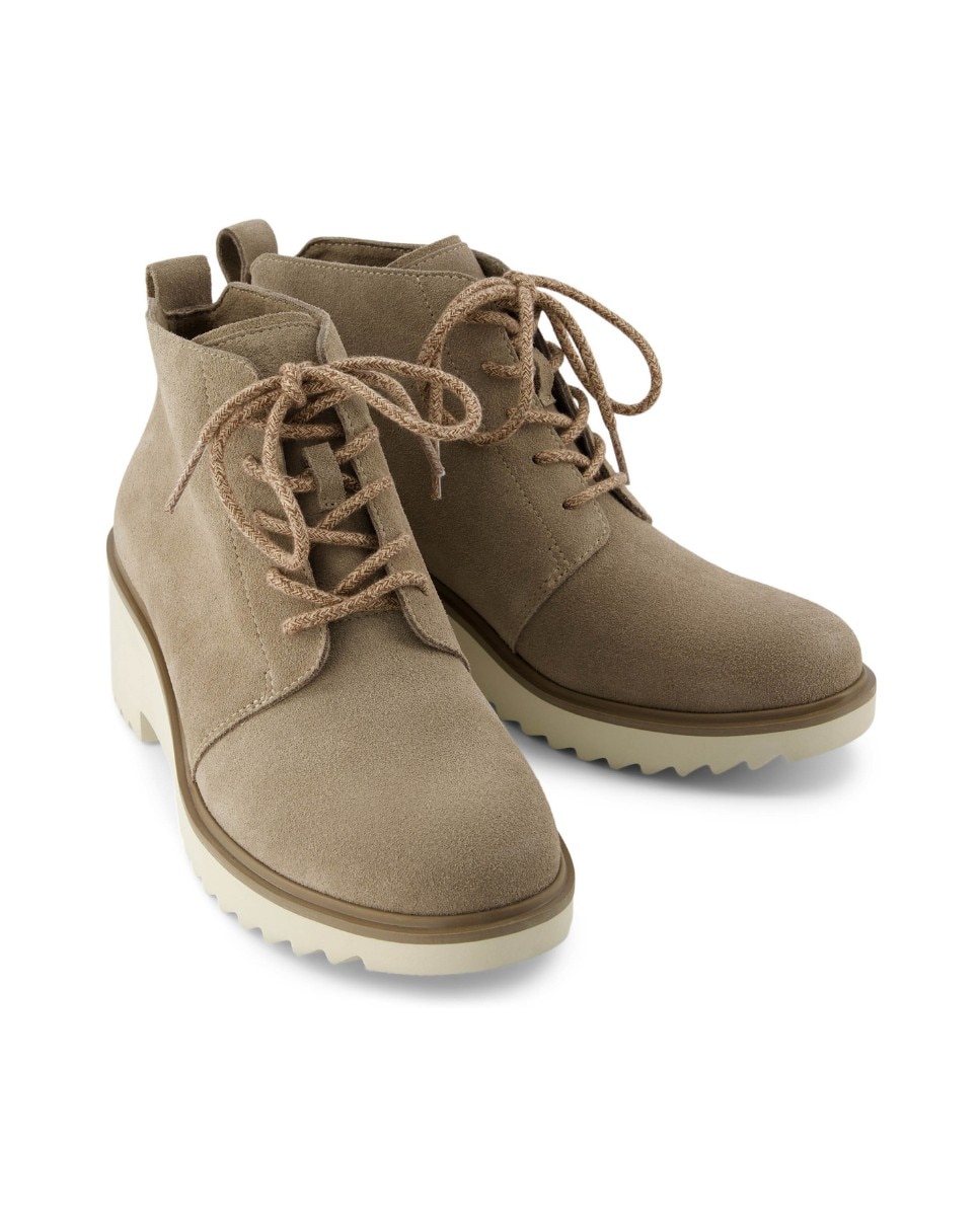 Botas Maude Lace Up em Camurça Castanho-2