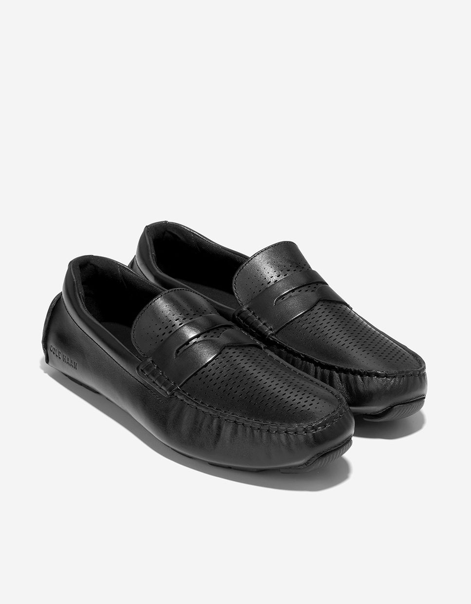 Mocassins de Pele em Preto Preto-4