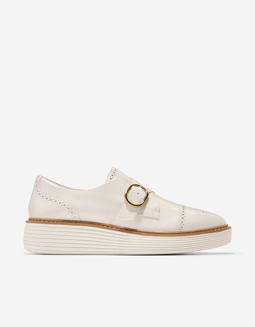 Imagem 0 de Sapatos Oxford com Plataforma e Fecho de Fivela