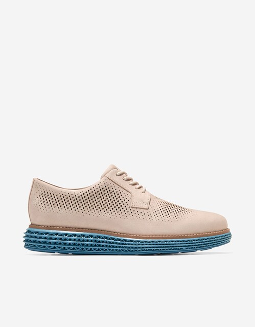 Imagem 0 de Sapatos de Cordões Confecionados em Nobuck Perfurado