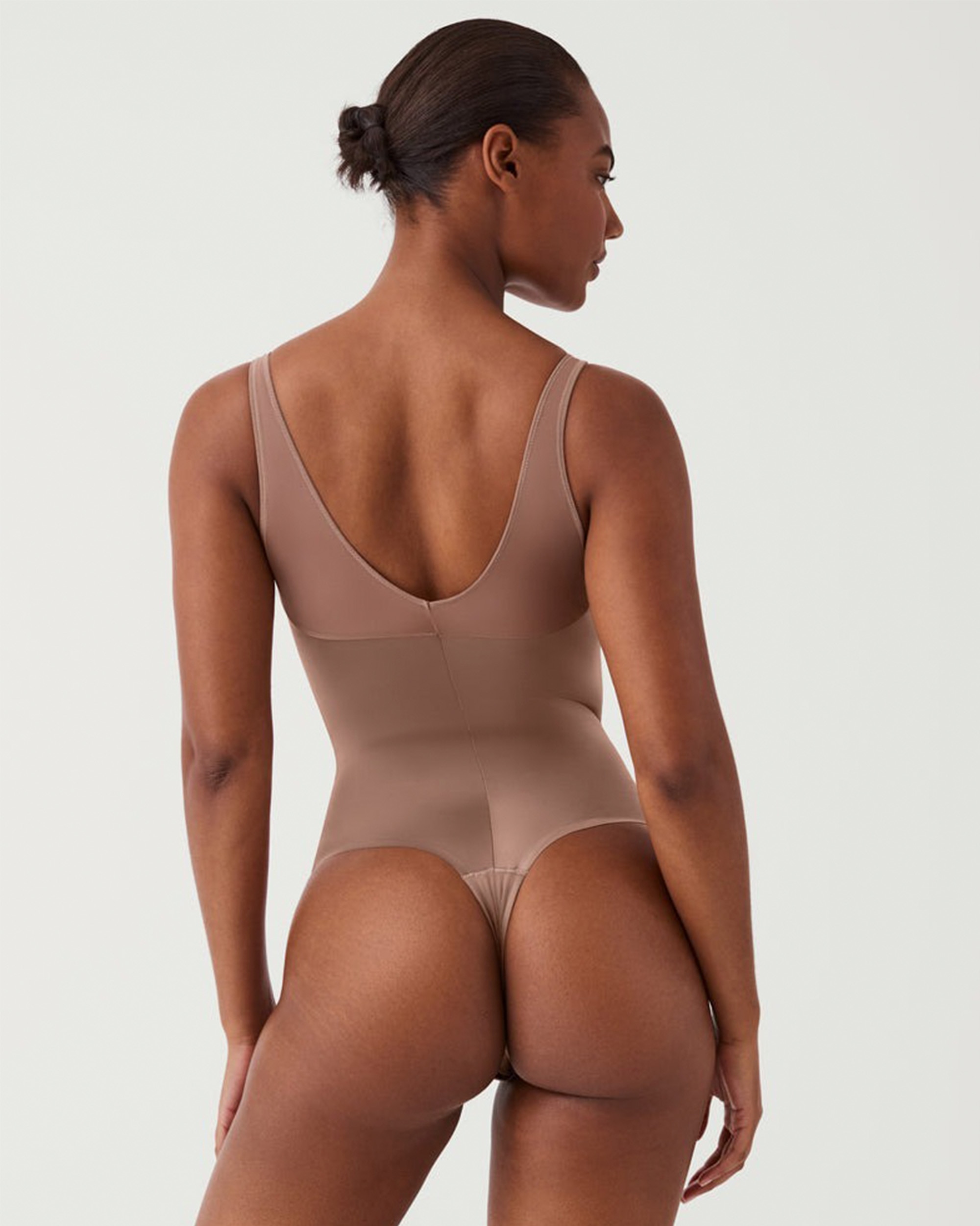 Body Tanga de Malha Moldeador Spanxshape™ Castanho-claro-2