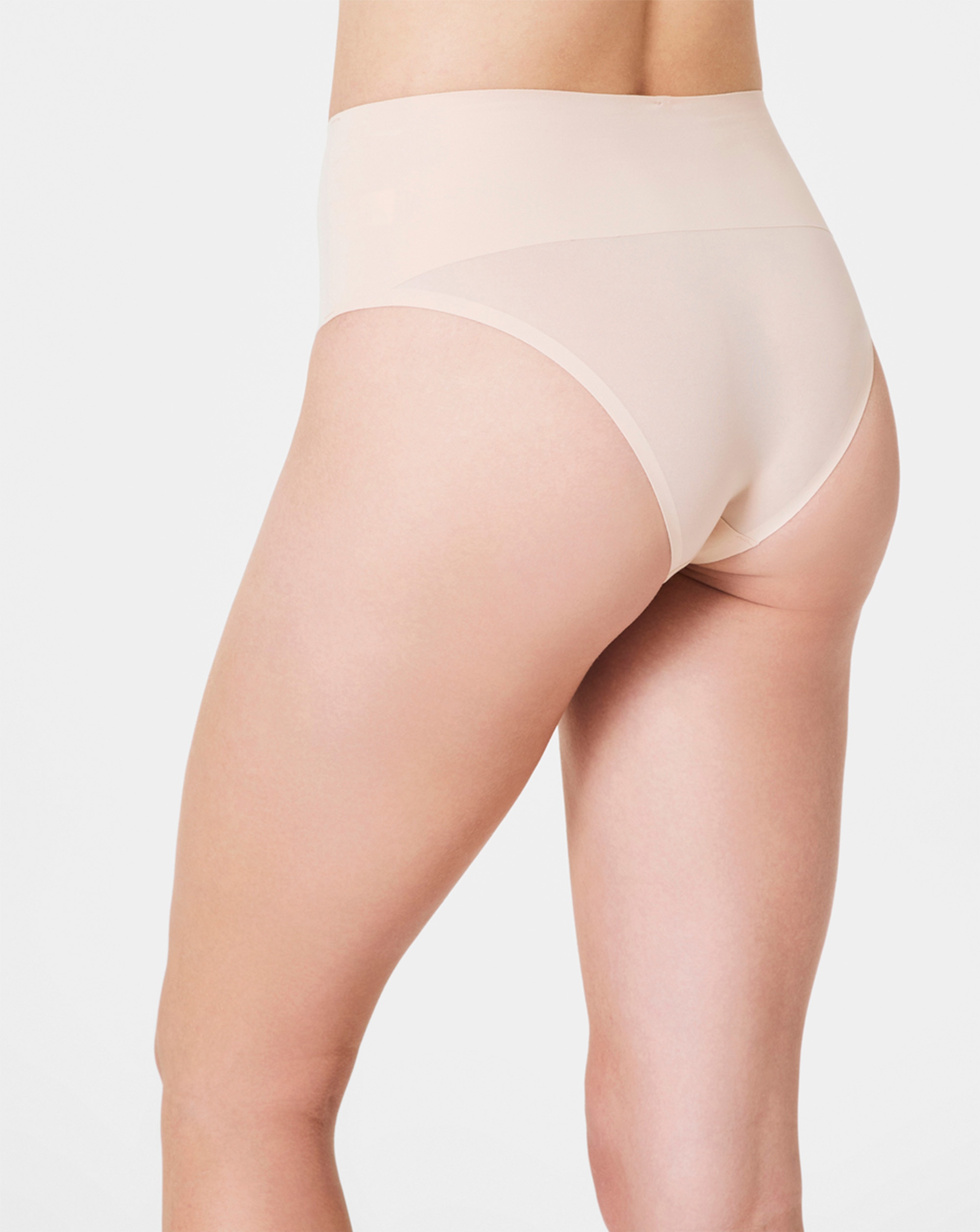 Braga Brasileira Moldeadora Undie-tectable® Spanxsupersmooth™ Bege-2