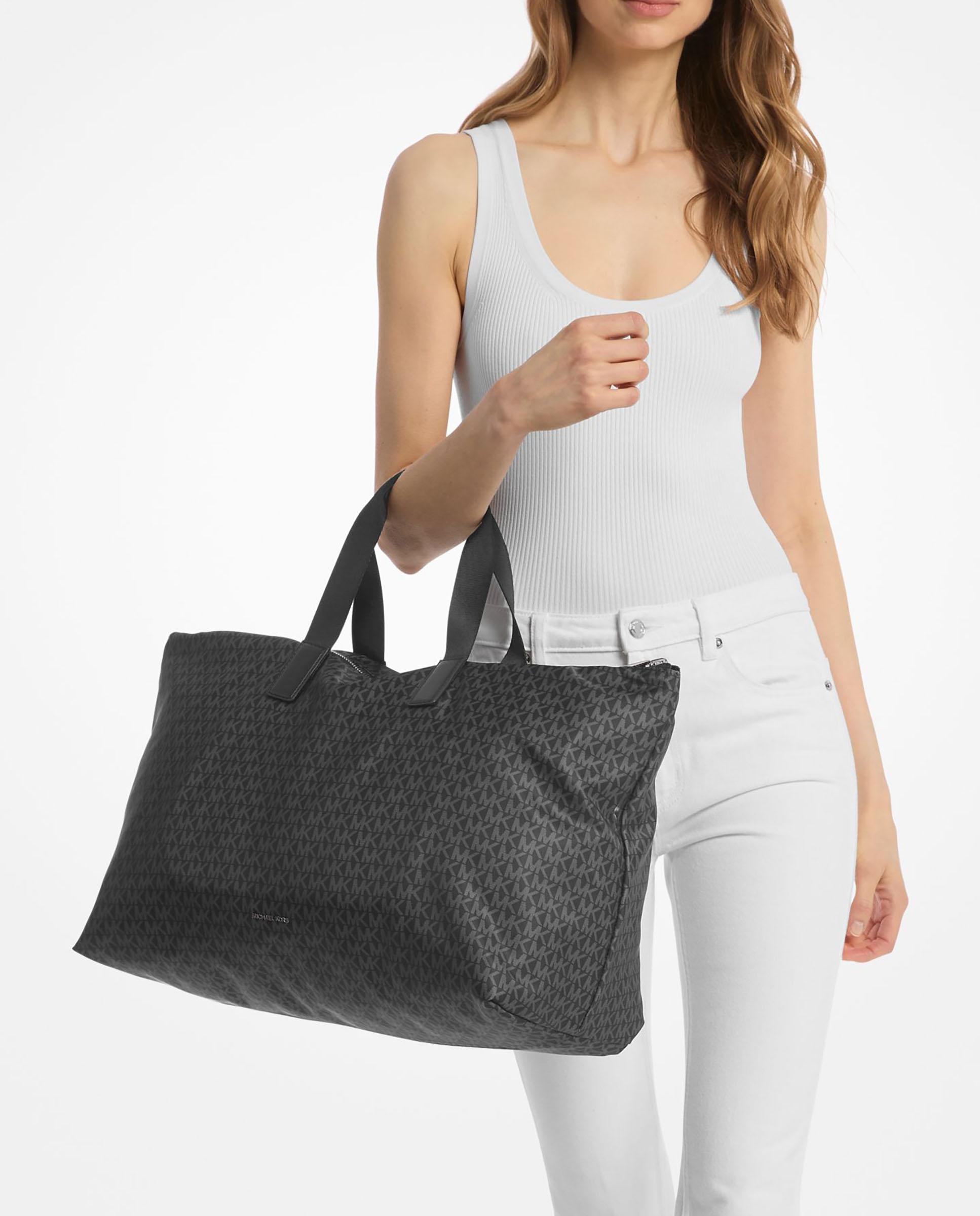 Mala de Ombro Tote Tanner Grande com Estampado de Logótipos Cinzento-escuro-3