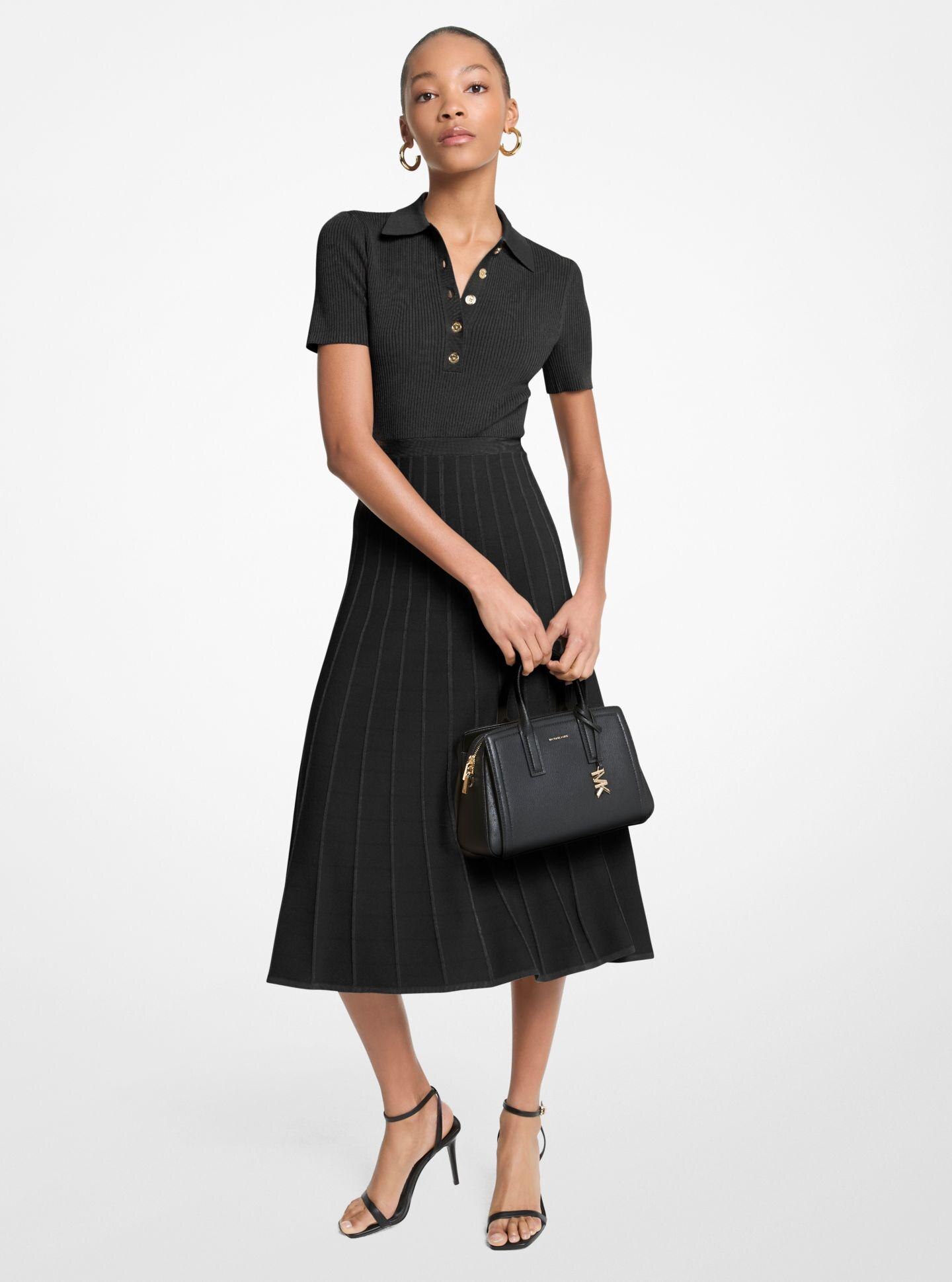 Imagem 0 de Vestido Midi Tipo Polo de Malha Canelada