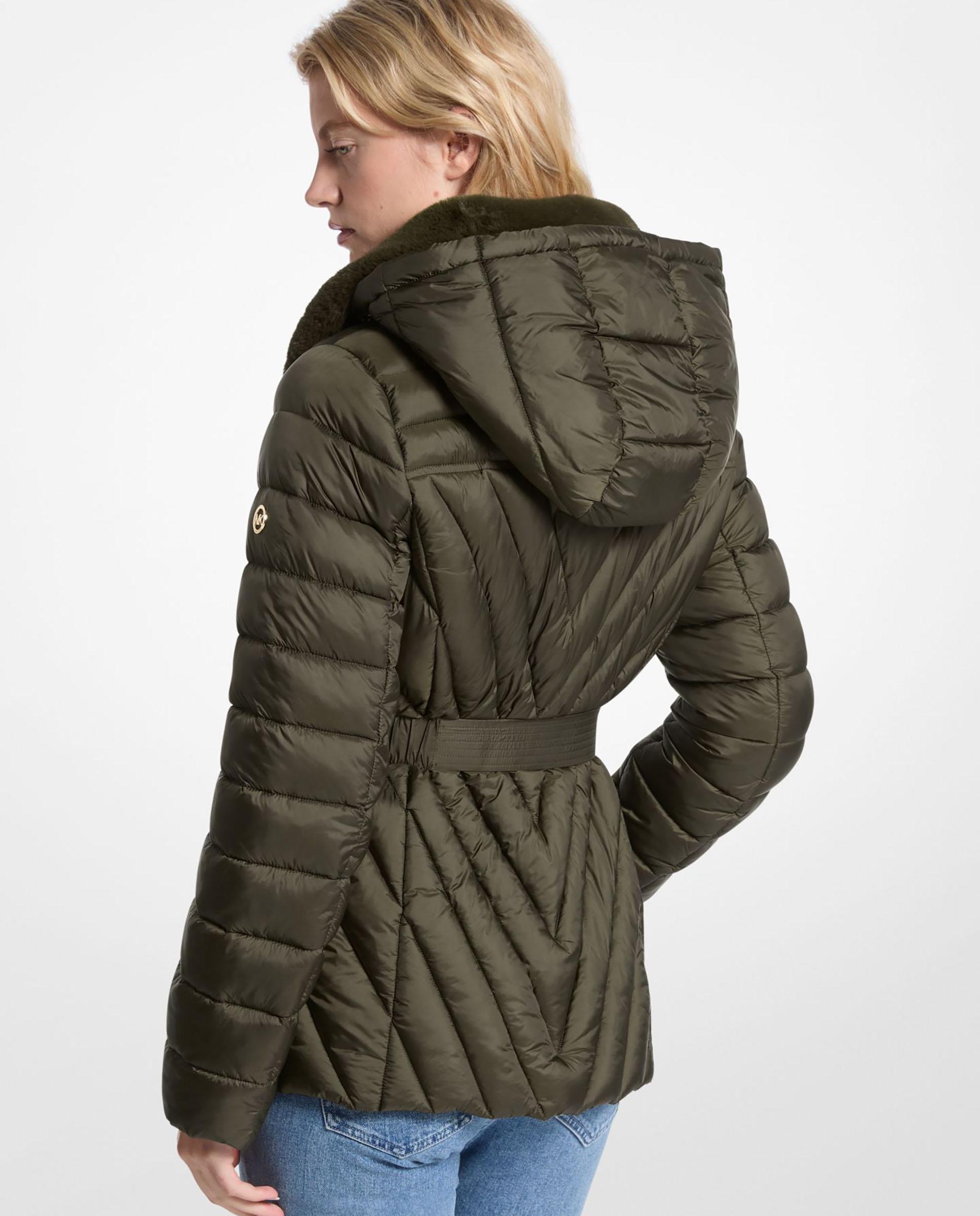 Casaco Acolchoado Dobrável de Nylon com Debrum de Pele Sintética Verde-escuro-2