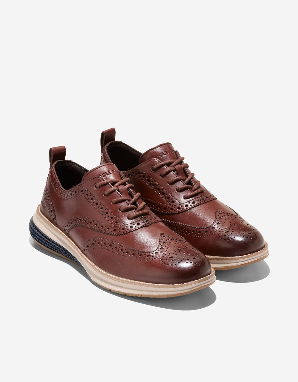 Sapatos Oxford Confecionados em Couro com Detalhes Brogue Clássicos Castanho-4