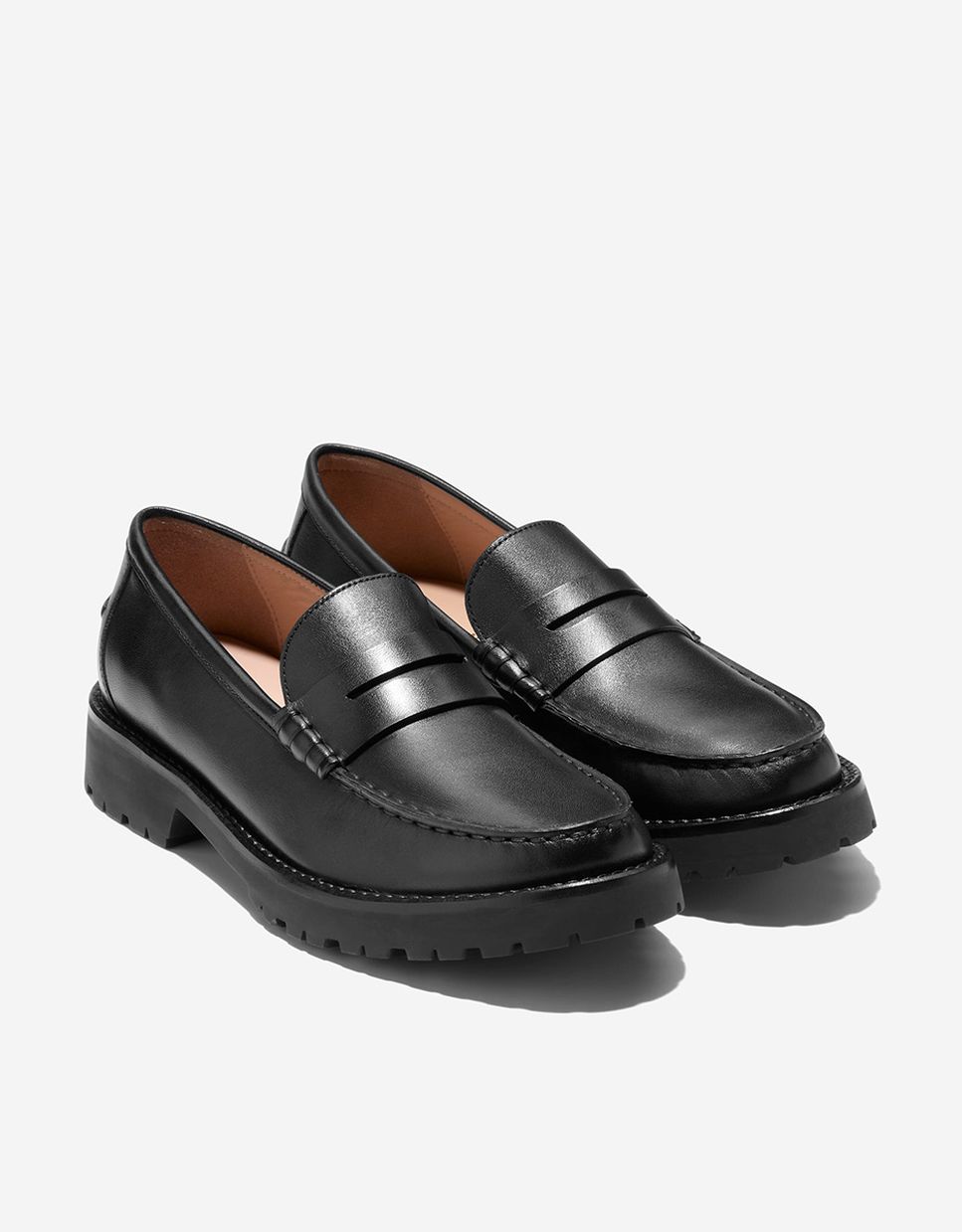 Mocassins Rasos Confecionados em Pele Preto-4