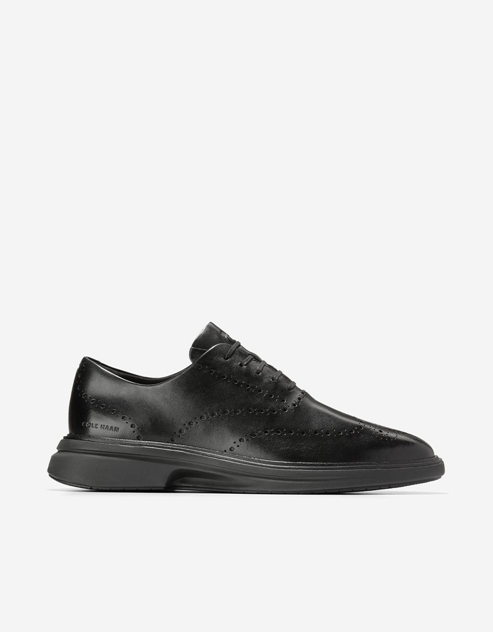 Imagem 0 de Sapatos Oxford Ultraligeiros Confecionados em Pele