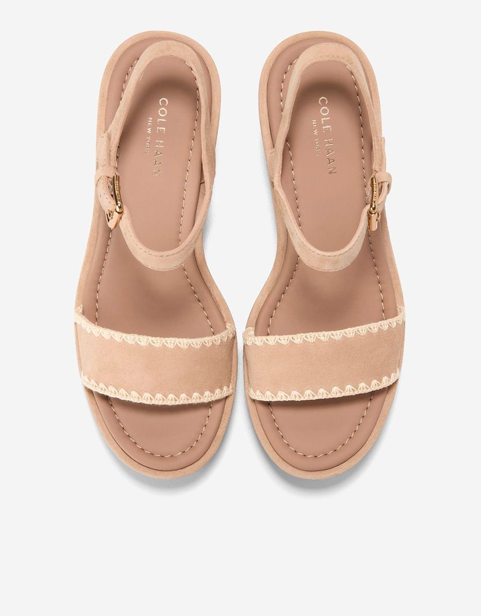 Alpercatas de Cunhas Confecionadas em Pele Bege-5