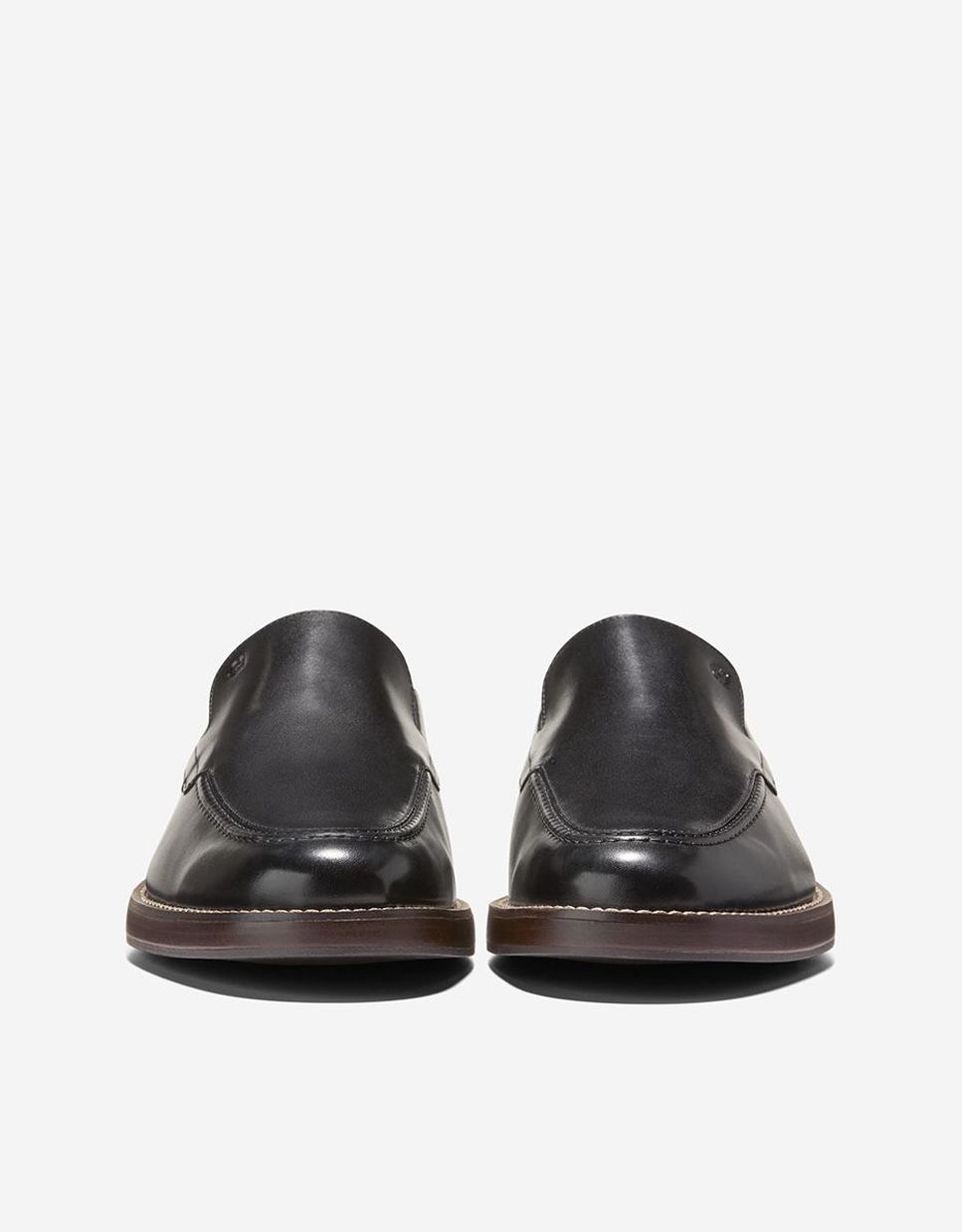 Mocassins de Pele Confecionados em Pele Preto-2